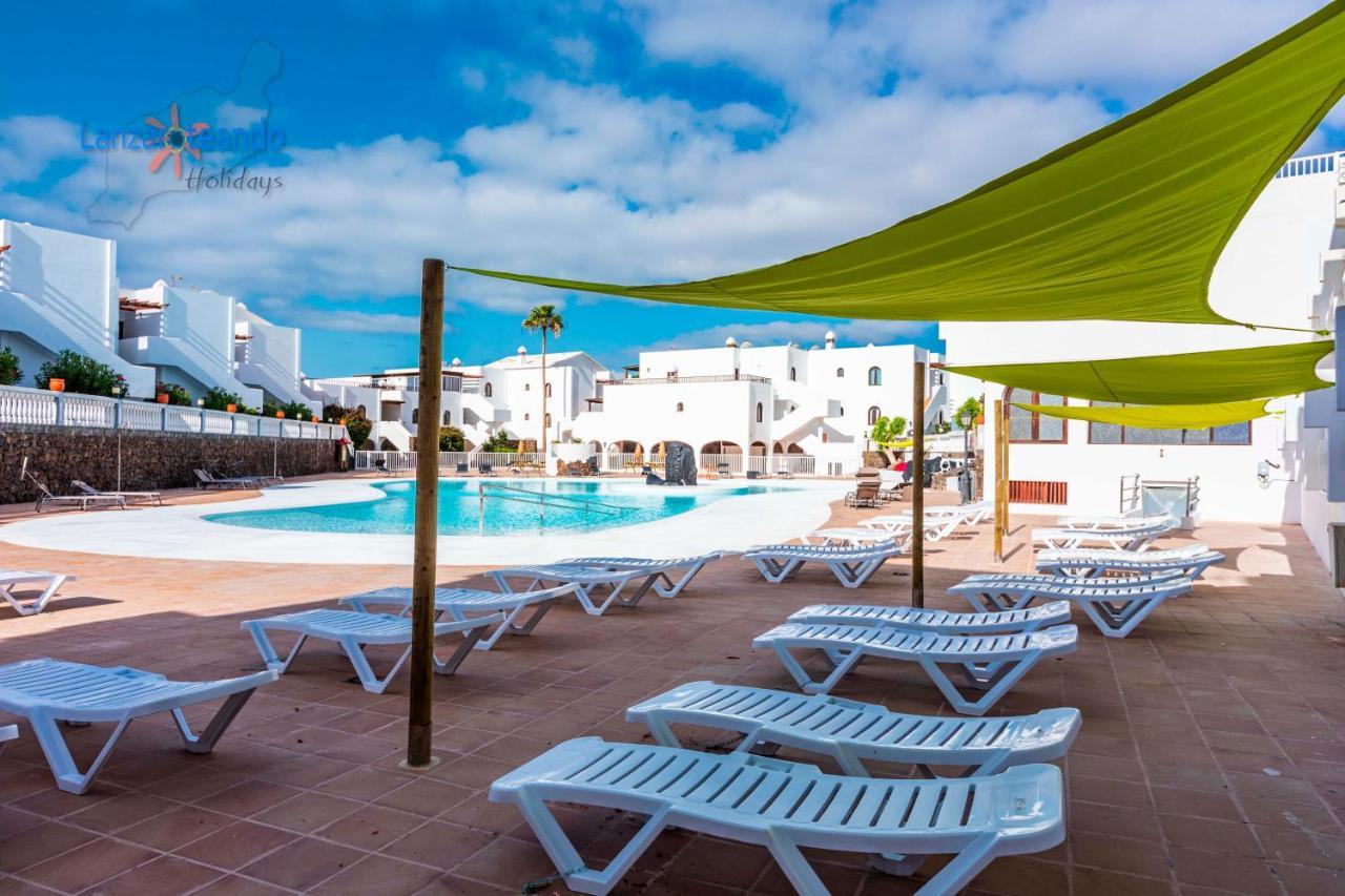 Vivienda Vacacional Buganvillas Costa Teguise Exterior photo